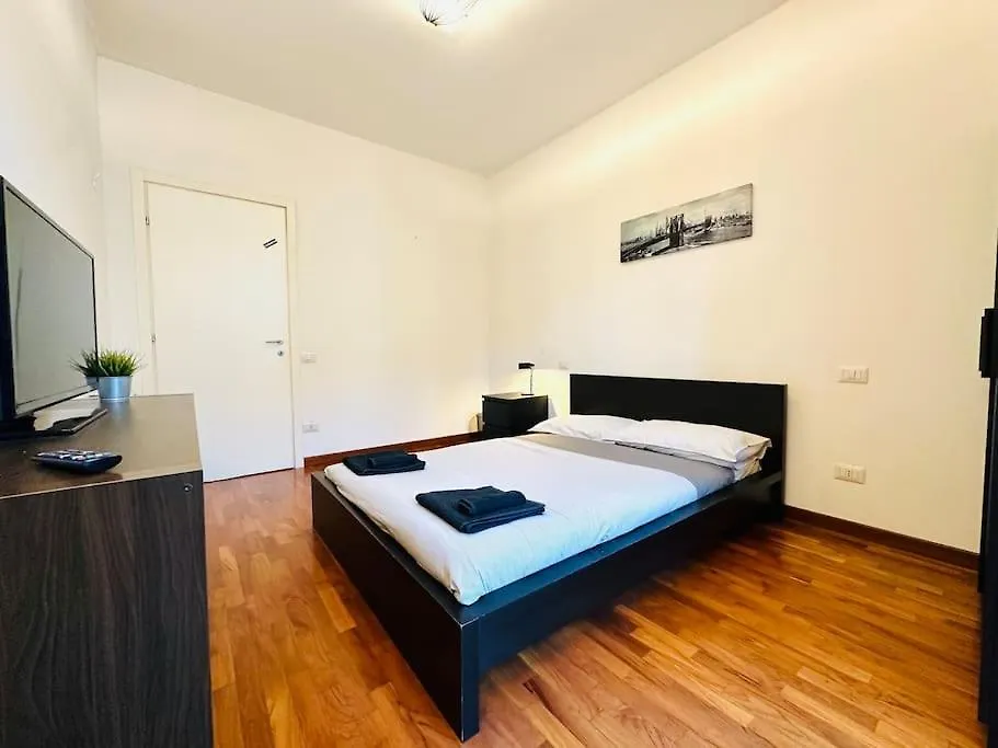 Appartamento Di Stile In Centro Citta Milan Apartment